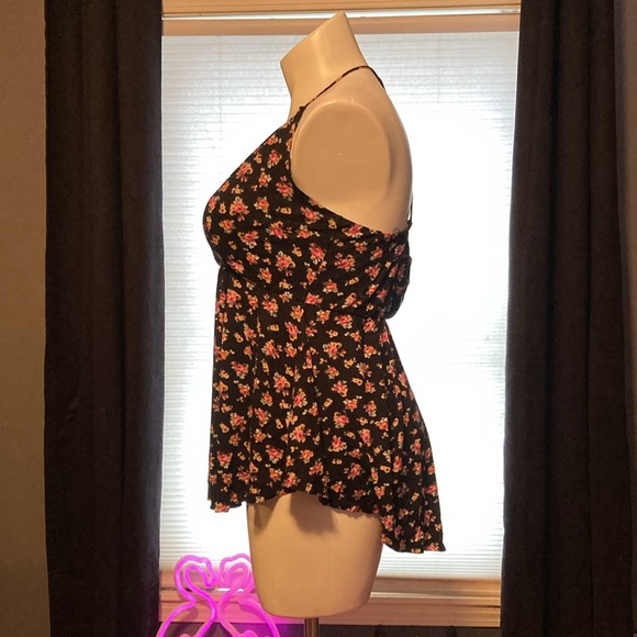 Pink roses on black field babydoll fit high/low tie close T-back top size 3X - Picture 3 of 6